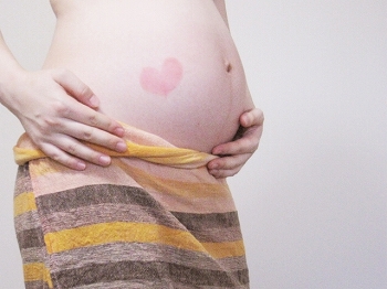 妊婦の便秘解消に効く食べ物・体操その対処法は？便秘が赤ちゃんに影響する⁈